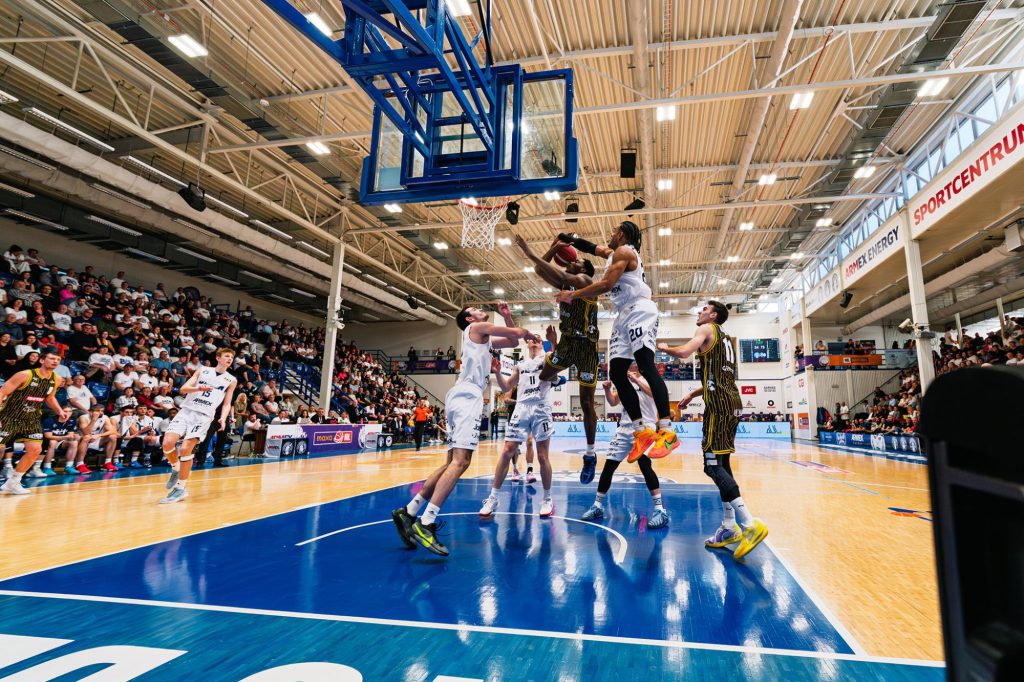 Basket