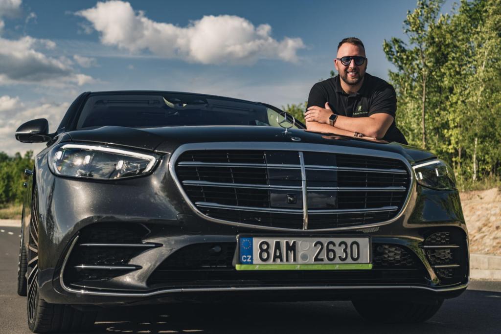 Mercedes S