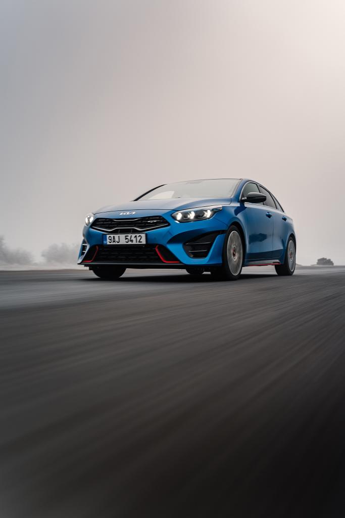 Kia Proceed